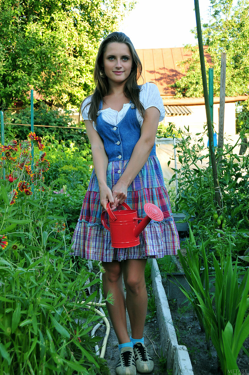 Елена, 22 года, 2 размер груди